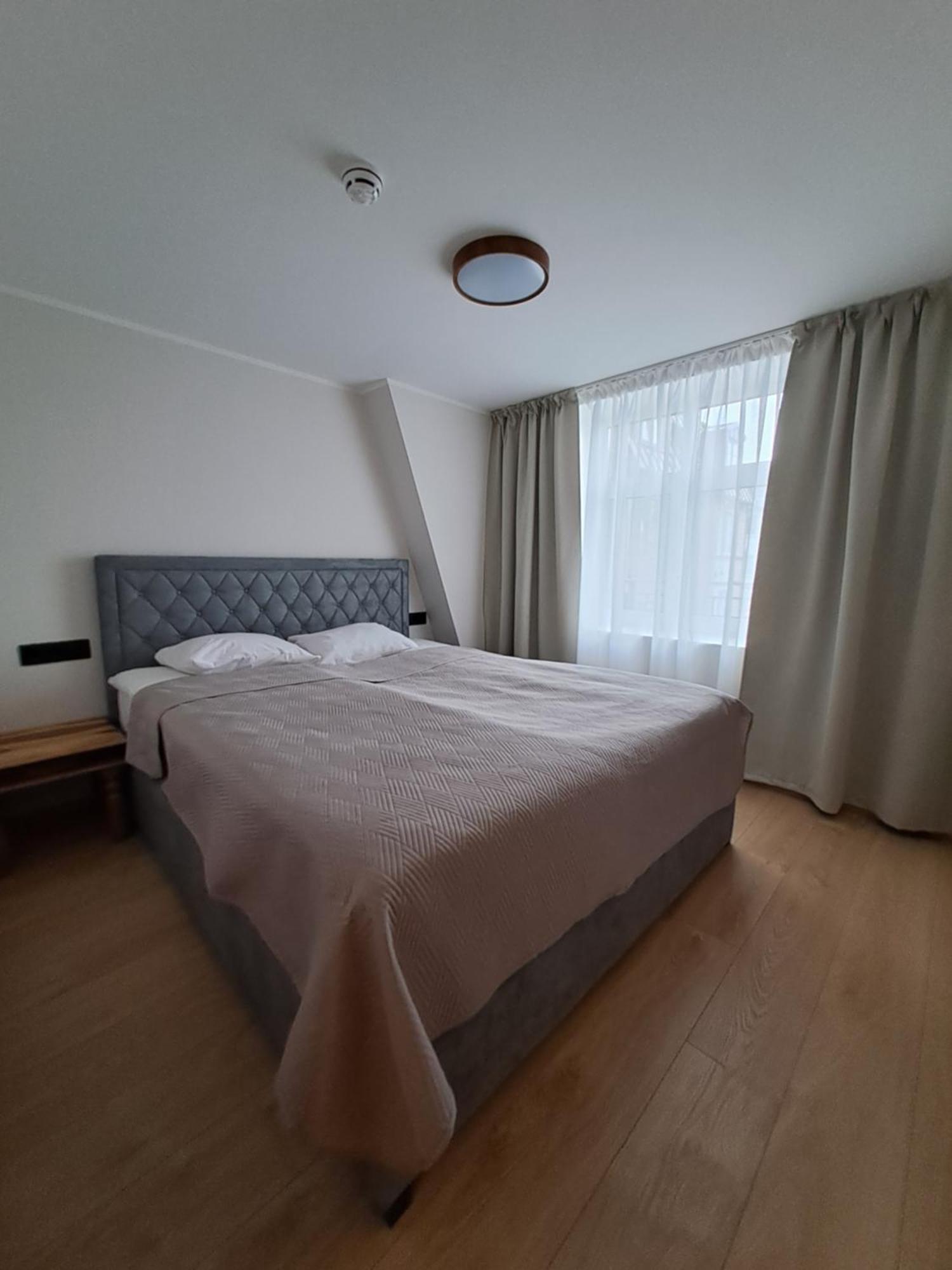 Suur-Posti Apartments Pärnu Eksteriør billede