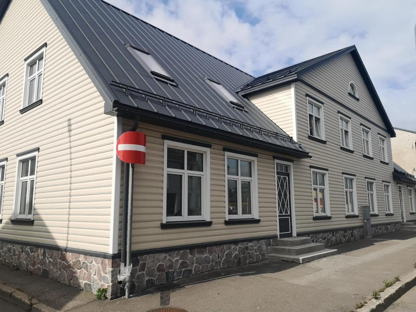 Suur-Posti Apartments Pärnu Eksteriør billede